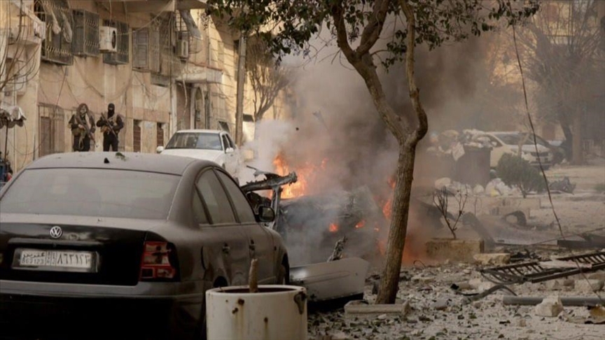 حلب.. الجيش يقصف مواقع لـ(قسد) ردا على استهدافه محيط قرية (الأناضول)