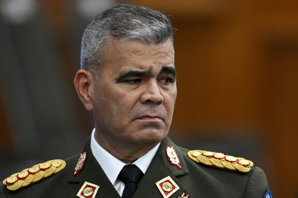 وزير الدفاع الفنزويلي الجنرال فلاديمير بادرينو في القصر الرئاسي ميرافلوريس في كراكاس، في 31 تموز/يوليو 2024 (ا ف ب)