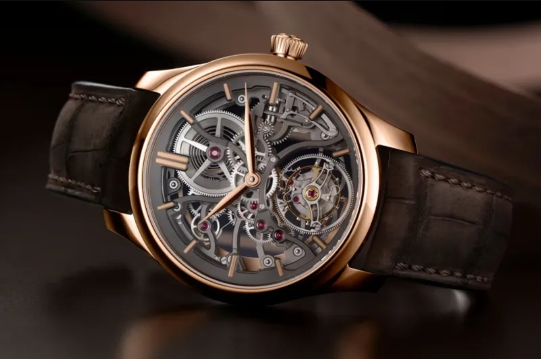 H. Moser & Cie تبرز الشفافية والدقة في ساعتها الأحدث (الرجل)