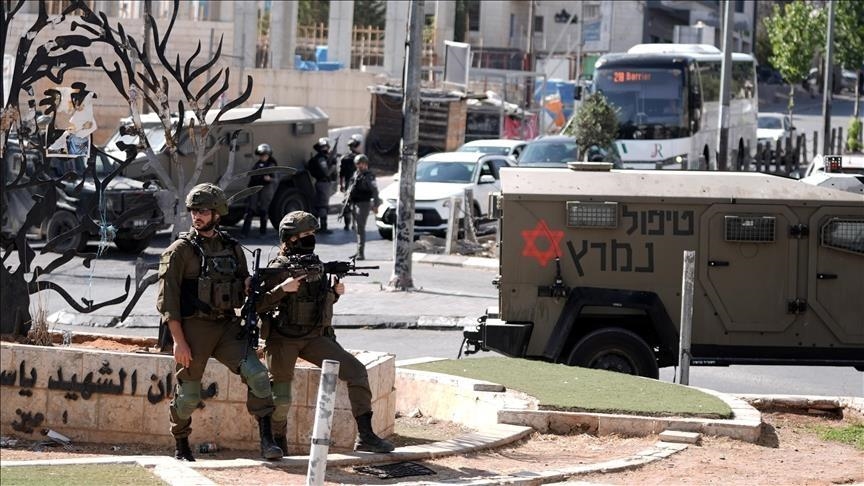 عادة لا يعلن جيش الاحتلال الإسرائيلي أسباب الاعتقالات، لكنها في الغالب تأتي في إطار ما تسميه تل أبيب 