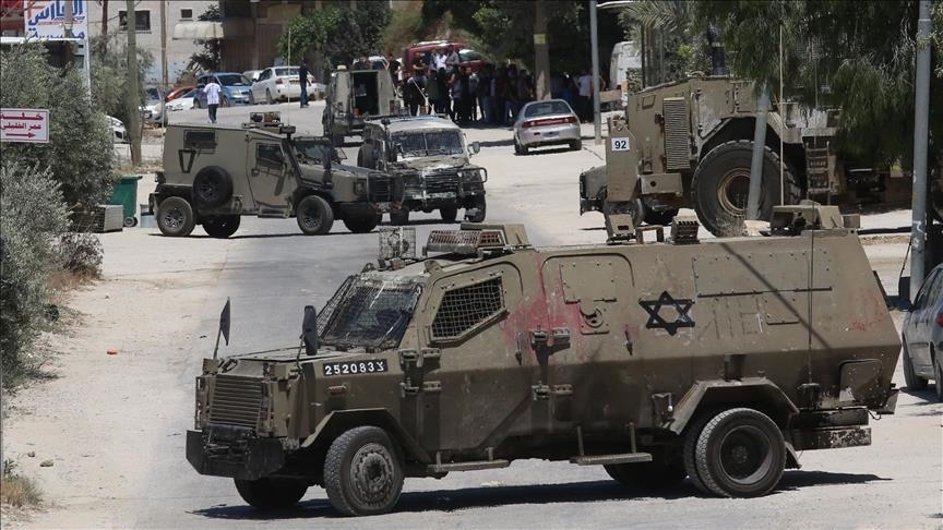 إصابة 6 فلسطينيين خلال اقتحامات إسرائيلية بالضفة الغربية (الأناضول)