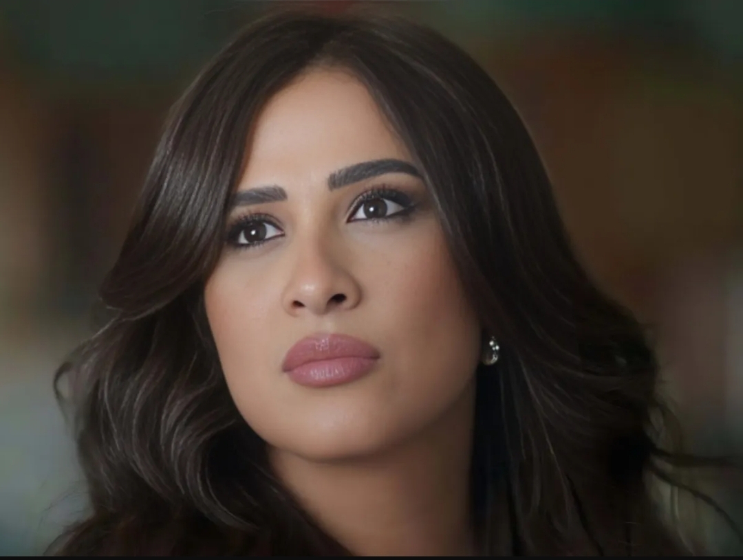 ياسمين عبد العزيز- الصورة من صفحتها على فيس بوك