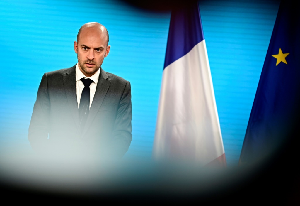 وزير الخارجية الفرنسي جان-نويل بارو خلال مؤتمر صحافي في برلين، في 18 آذار/مارس 2026(ا ف ب)