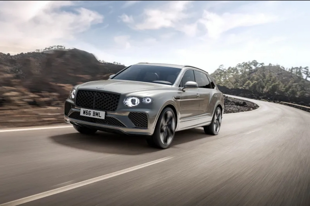 Bentley Bentayga Artenara Edition: إصدار خاص يجسّد الفخامة (الرجل)