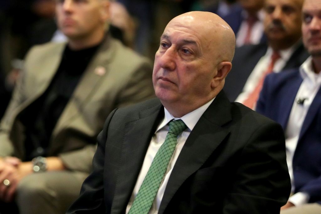 لقطة مأخوذة في 18 أيلول/سبتمبر 2024 لوزير البيئة العراقي نزار آميدي خلال مؤتمر في بغداد (ا ف ب)