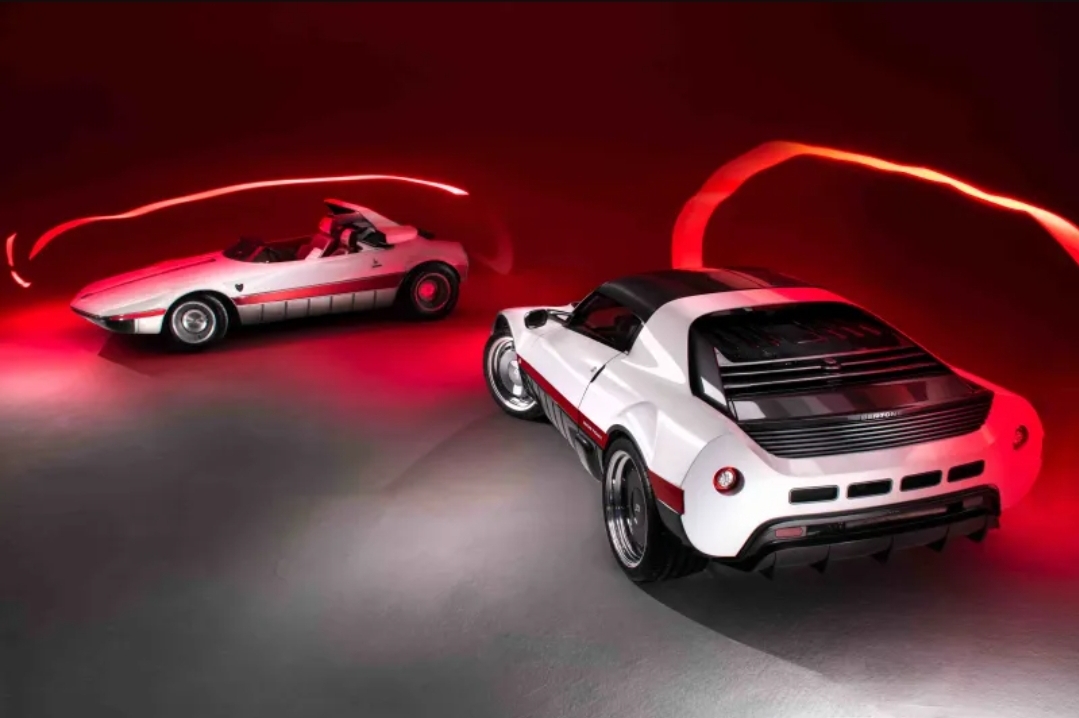 Bertone Runabout.. قلب الماضي ينبض للمستقبل ومتعة القيادة أولاً (الرجل)