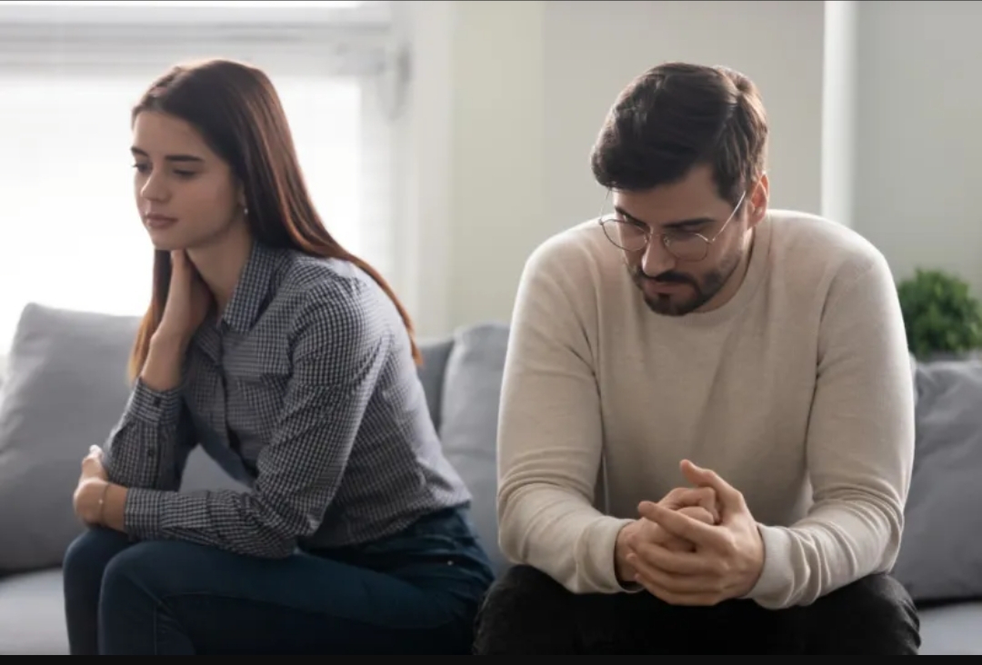 هل علاقتك عاطفية أم روتينية؟ 3 علامات تكشف فتور الحب (الرجل)