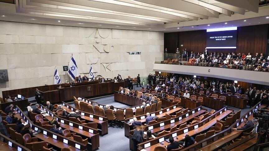استطلاع إسرائيلي: المعارضة بحاجة للنواب العرب لتشكيل الحكومة (الأناضول)