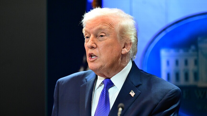 الهجوم المسلح استهدف مركزا إسلاميا مساء الاثنين وأسفر عن مقتل 3 أشخاص وانتحار المهاجمين الاثنين (الاناضول)
