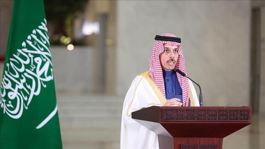 الرياض تطالب طهران باغتنام فرصة المفاوضات وتجنب التصعيد (الأناضول)