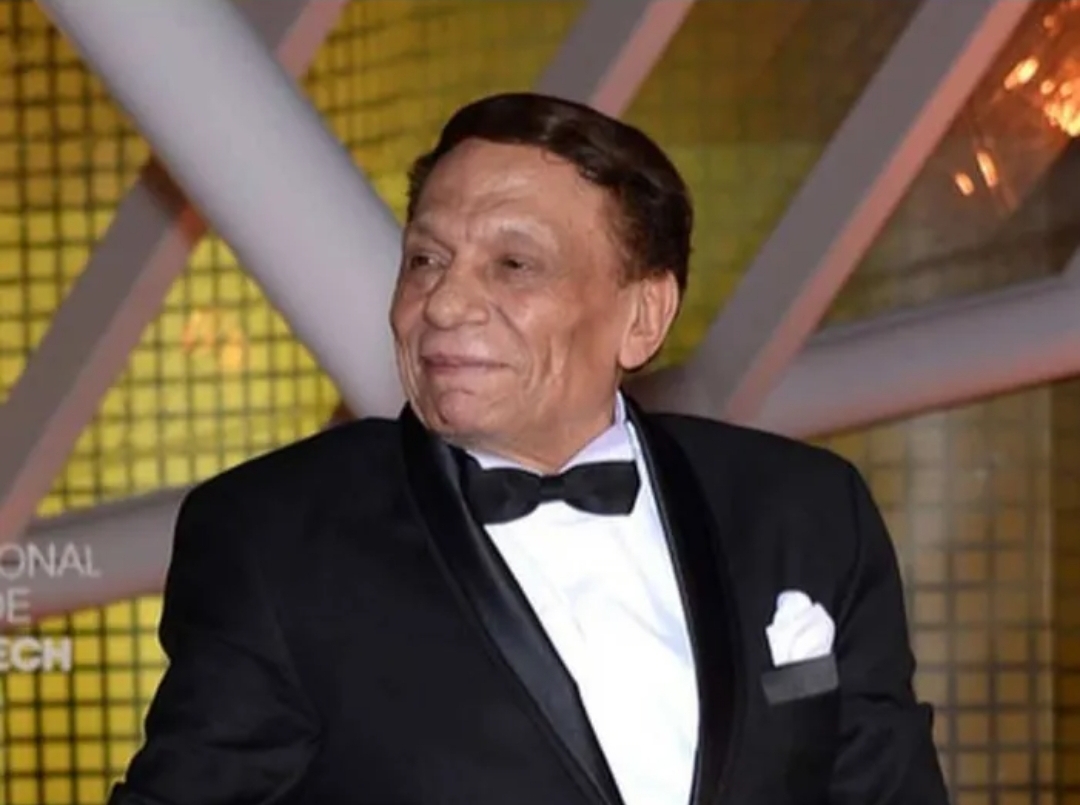 (الزعيم) يعود من جديد.. عادل إمام يطل على جمهوره في عمل يوثق مسيرته (الرجل)