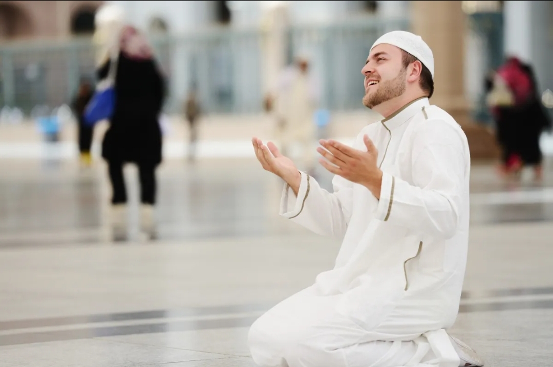 كيف تتعامل مع التشنجات العضلية خلال أداء مناسك الحج؟  (سيدتي)