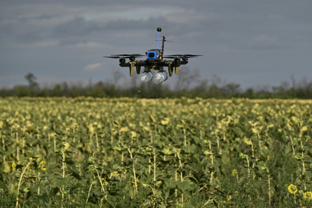 الأشهر المقبلة مرشحة لأن تكون حاسمة، ليس فقط في تحديد خطوط السيطرة الميدانية، بل في رسم ملامح أي تسوية سياسية محتملة للصراع (ا ف ب)