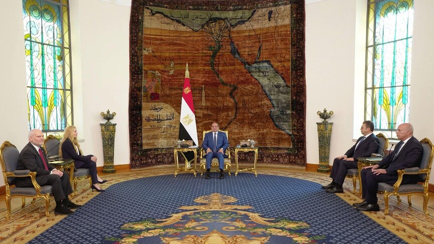السيسي يبحث مع وفد يهودي أمريكي إنهاء حرب إيران واستقرار المنطقة (الأناضول)