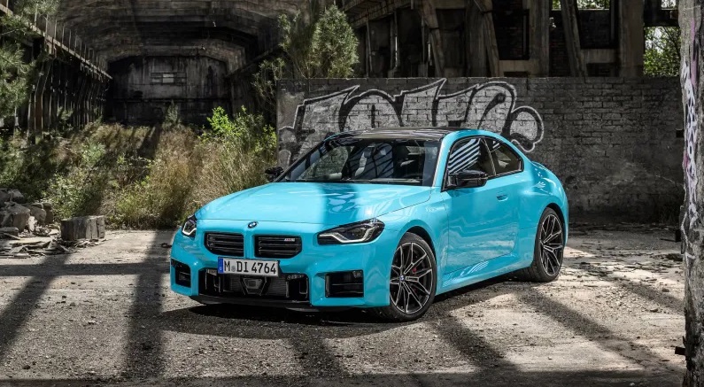 (بي إم دبليو) تكشف عن M2 بنظام الدفع الرباعي M xDrive لموسم 2027 (الرجل)