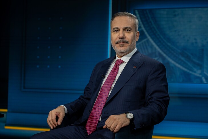 فيدان: تركيا مستعدة للمشاركة في إزالة الألغام بمضيق هرمز (الأناضول)