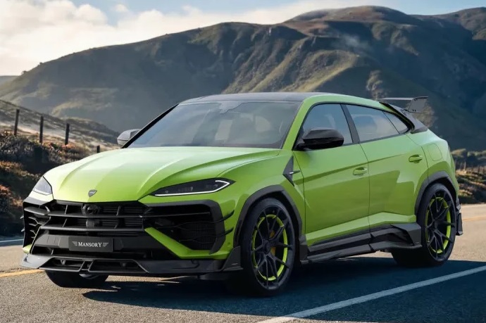 لامبورغيني Urus SE بلمسة منصوري: عندما تتحول الكفاءة الهجينة إلى قوة غاشمة (الرجل)