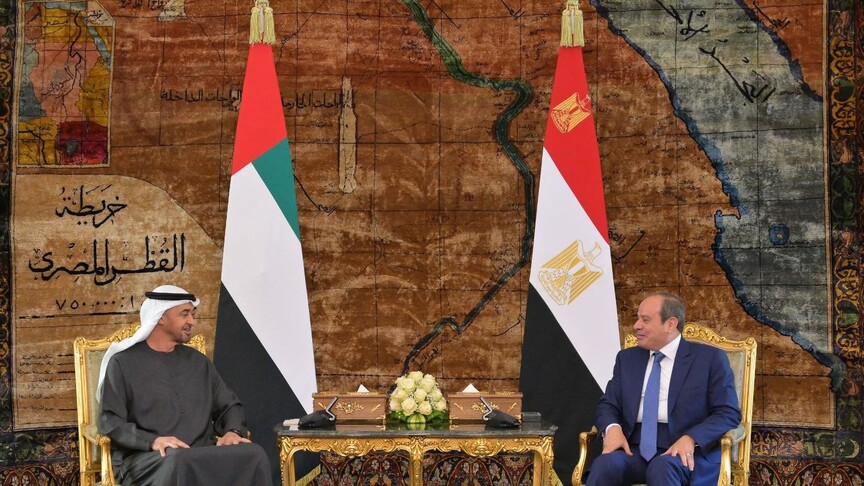 الرئيسان المصري والإماراتي يتفقان على التنسيق لحماية المصالح العربية