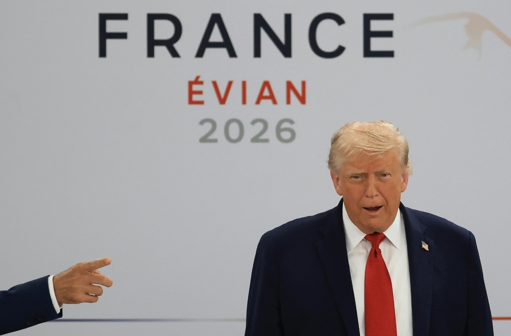 الرئيس الأميركي دونالد ترامب خلال قمة مجموعة السبع في فرنسا في 17 حزيران/يونيو 2026 (ا ف ب)