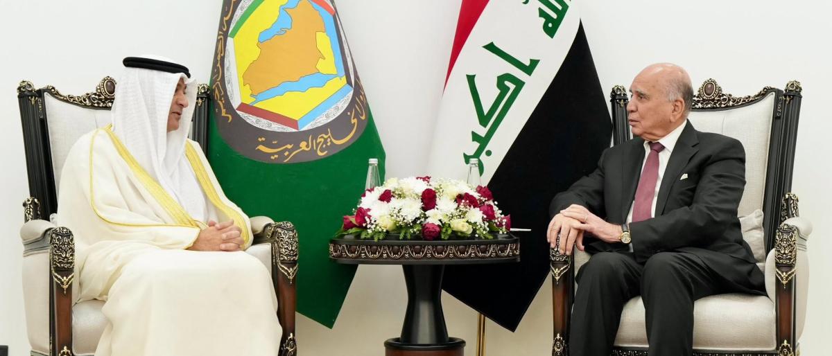 استعرض البديوي مع وزير الخارجية العراقي التطورات في المنطقة وخفض التصعيد (موقع مجلس التعاون)