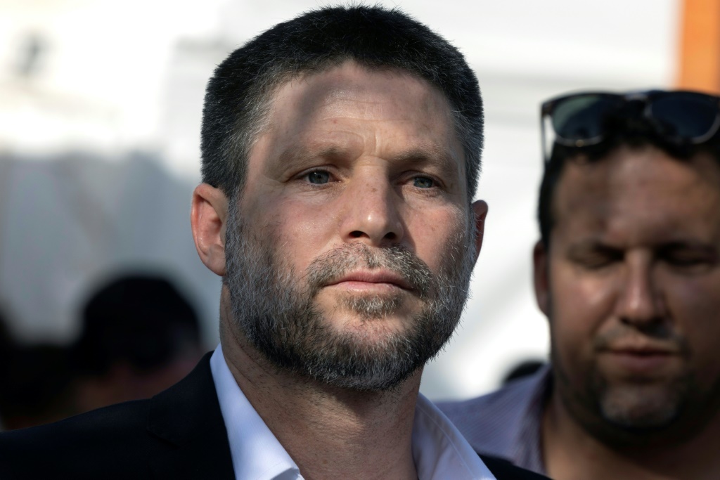 يخشى سموتريتش من تغيير الحكومة، ما قد يدفع المعارضة الحالية إلى وقف بناء المستوطنات (ا ف ب)