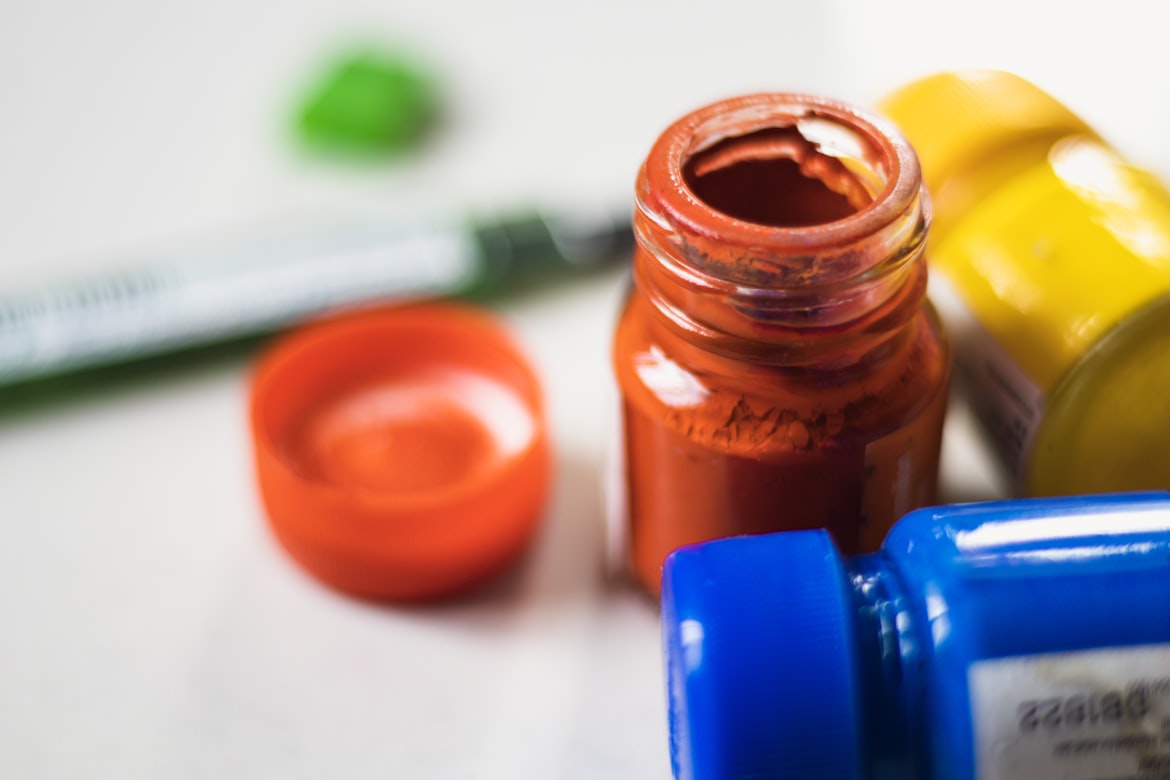 رسامو الحرب يبدون استعدادهم لإعادة ترميم اللوحة البانورامية المتضررة بمتحف سيفاستوبول (أونسبلاش)