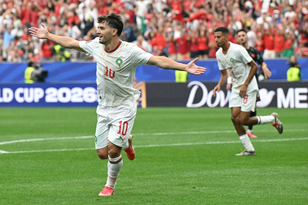 المهاجم ابراهيم دياس يحتفل بالهدف الثاني لمنتخب بلادهفي مرمى كندا (3-0) في دور الـ32 لكونديال أميركا الشمالية على ملعب هيوستن في هيوستن في 4 تموز/يوليو 2026 (ا ف ب)