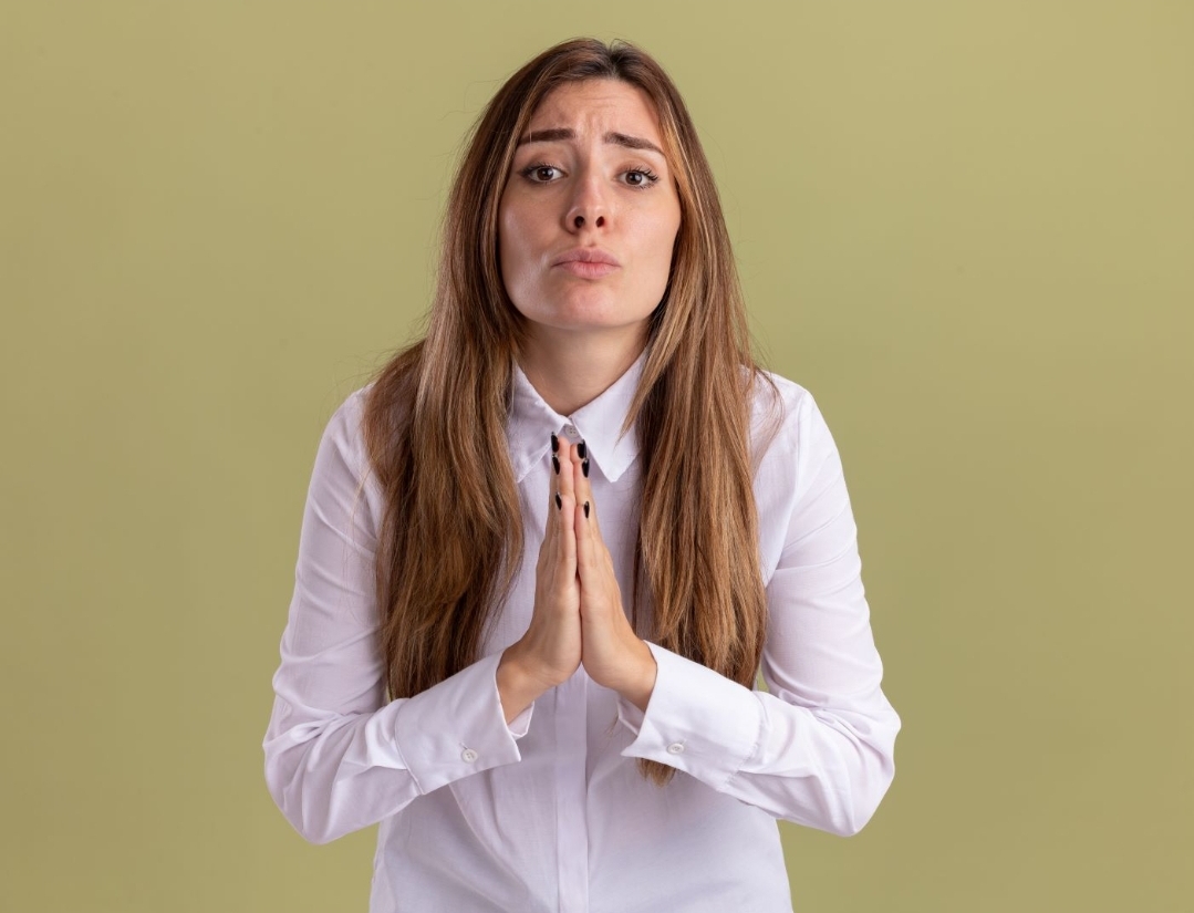 كيف أقول (آسف) بطريقة جميلة؟ (سيدتي)
