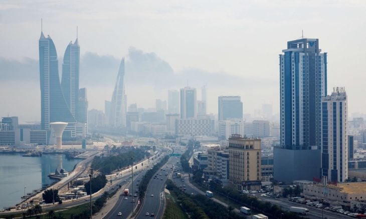 الهجمات الإيرانية التي تستهدف المملكة الخليجية مستمرة (ا ف ب)