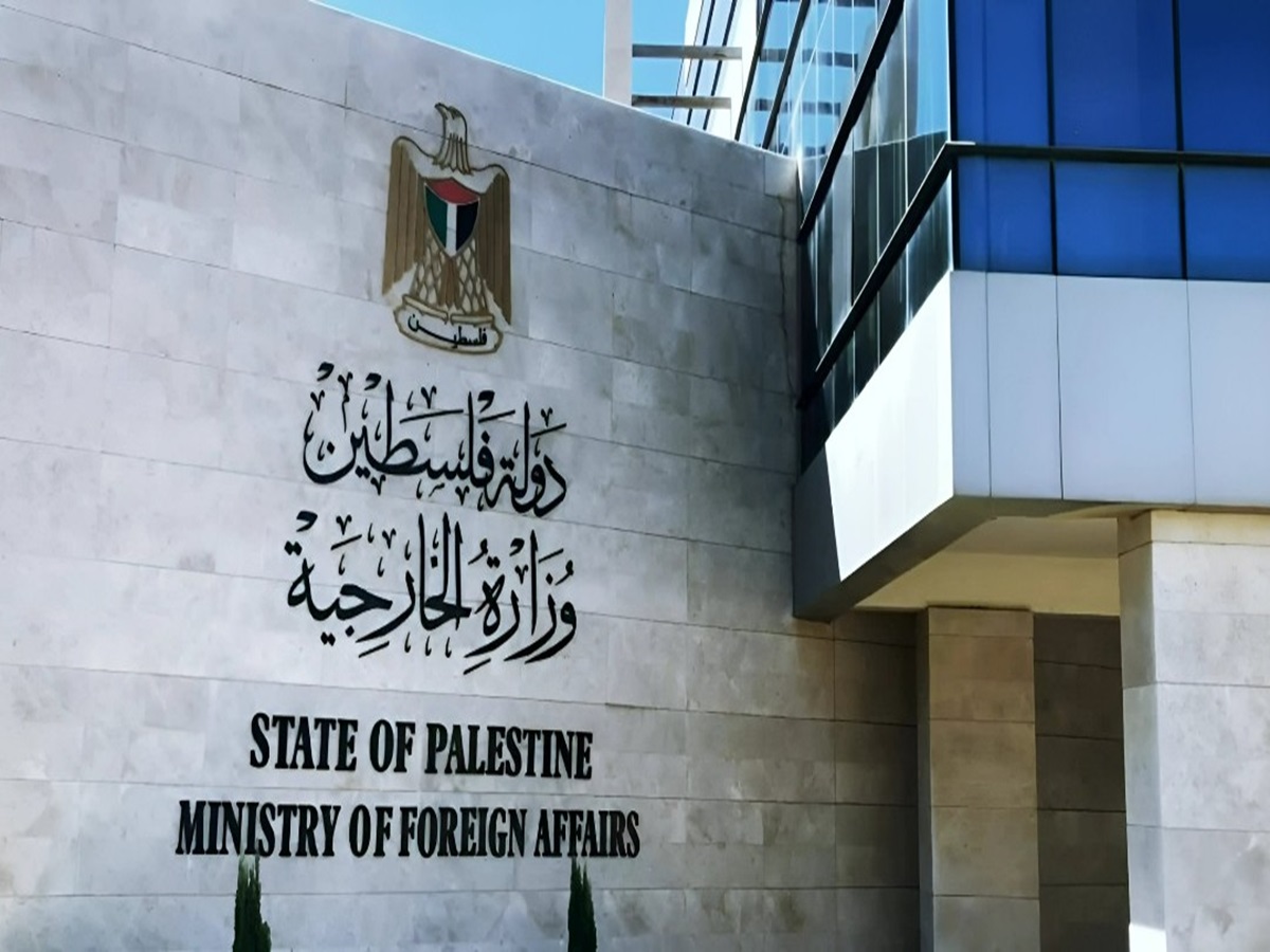 اعتبرت الوزارة أن الهجوم يأتي في إطار تصعيد متواصل للاعتداءات التي تستهدف الفلسطينيين في الضفة الغربية، مؤكدة أن تزايد هذه الاعتداءات يعود إلى الحماية التي توفرها سلطات الاحتلال للمستوطنين (قنا)