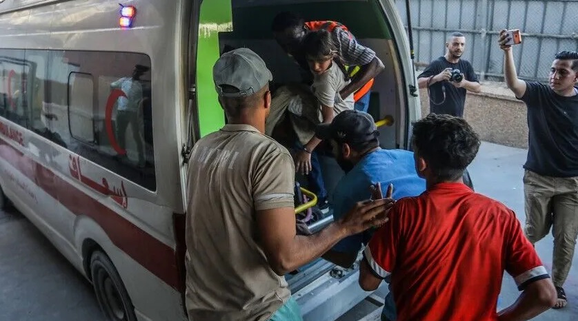 الجيش الإسرائيلي يصيب 8 فلسطينيين ويوسع احتلاله شرقي مدينة غزة (الأناضول)