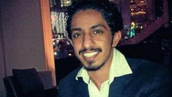 قائد شرطة لوس أنجلس تشارلي بيك في مؤتمره الصحافي - اسفل