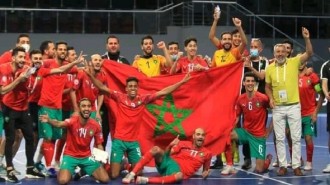 Ø¨ÙÙˆØ²Ù‡ Ø¹Ù„Ù‰ Ù…ØµØ± Ø§Ù„Ù…ØºØ±Ø¨ ÙŠØªÙˆØ¬ Ø¨ÙƒØ£Ø³ Ø§Ù„Ø¹Ø±Ø¨ Ù„ÙƒØ±Ø© Ø§Ù„ØµØ§Ù„Ø§Øª Ø´Ø¨ÙƒØ© Ø§Ù„Ø£Ù…Ø© Ø¨Ø±Ø³